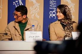 روز هفتم جشنواره فیلم فجر در پردیس ملت/ نشست آتابای